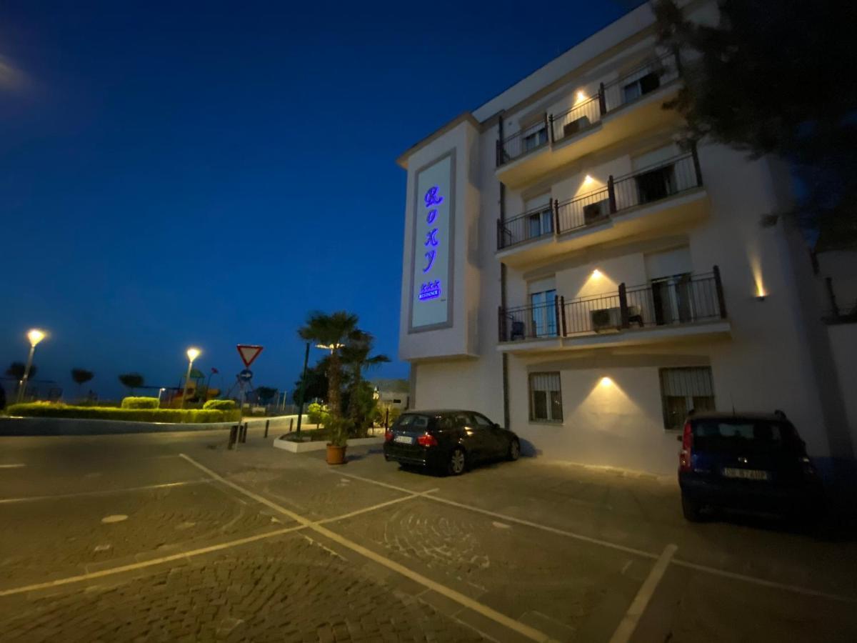 Residence Roxy Misano Adriatico Exterior foto