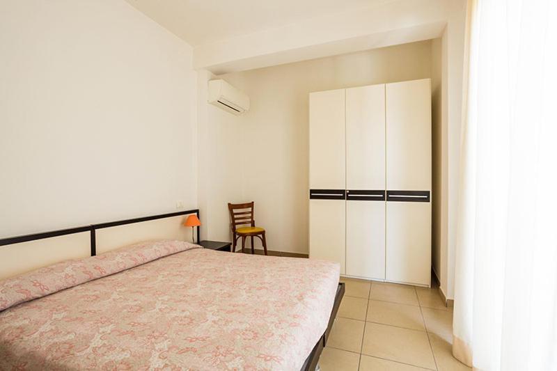 Residence Roxy Misano Adriatico Exterior foto
